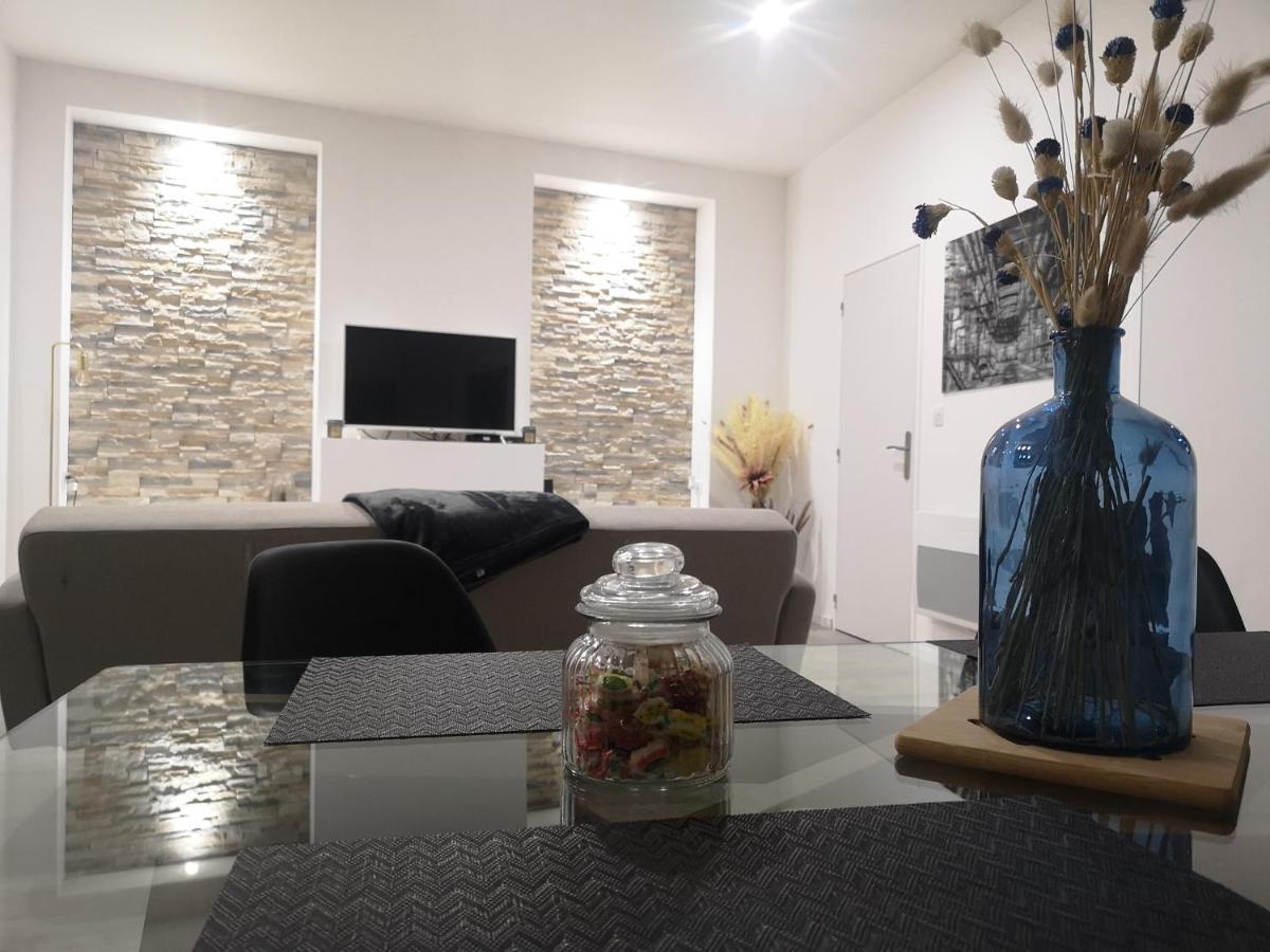 T3 Avec Salle De Bain Privative Par Chambre Agen Dış mekan fotoğraf